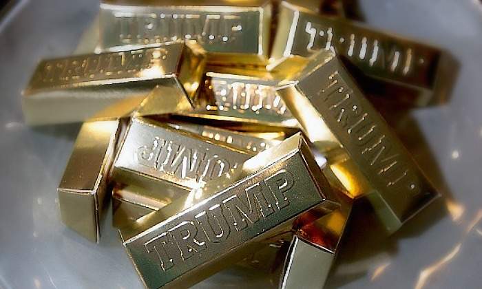 Oro-falso-Trump.jpg