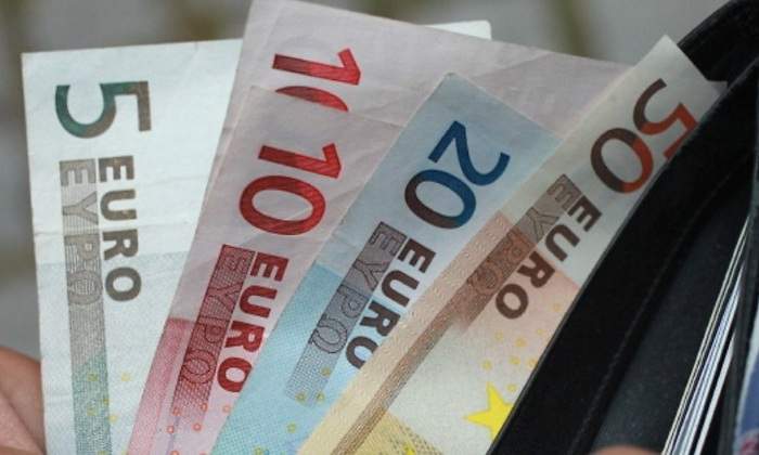 billetes-cartera-efectivo.jpg