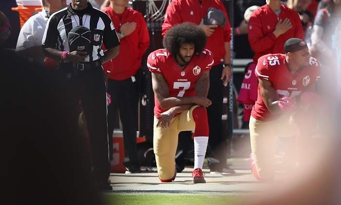 colin-kaepernick-arrodillado-nfl-getty.jpg