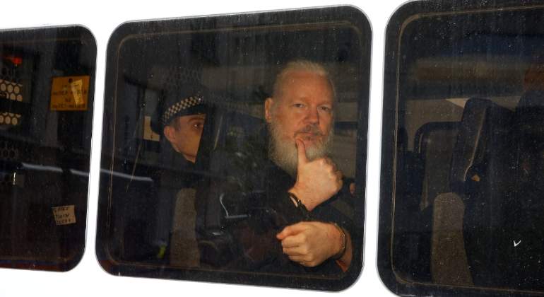 assange-detenido-reuters.jpg