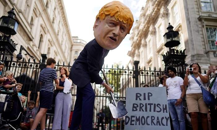 johnson-cabezudo.jpg