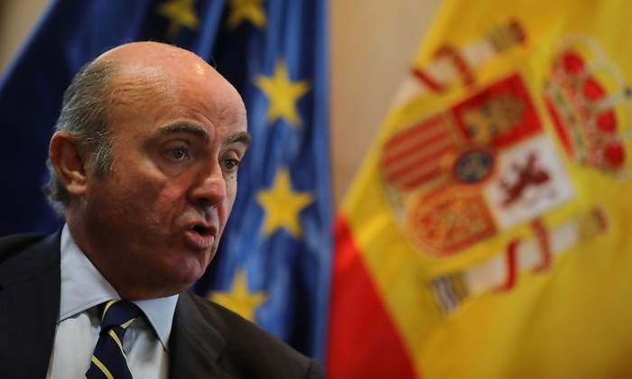 guindos-banderas-favorito.jpg