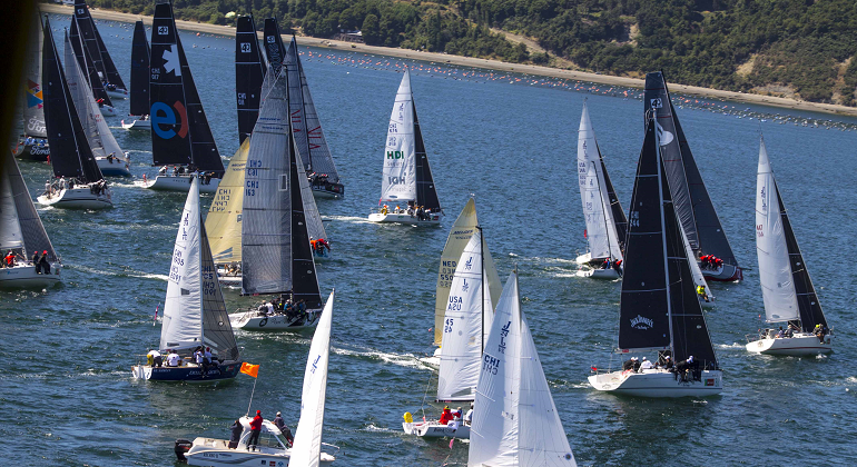 regata-chiloe-sans-dos.png