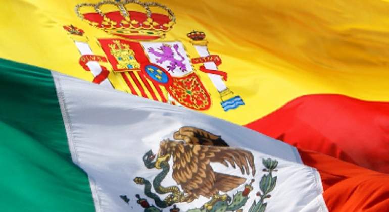 mexico-espana-banderas-getty-770.jpg