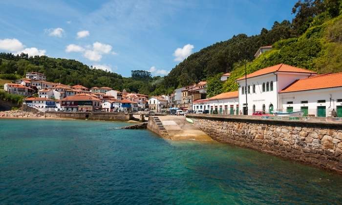 tazones-asturias-dreamstime.jpg