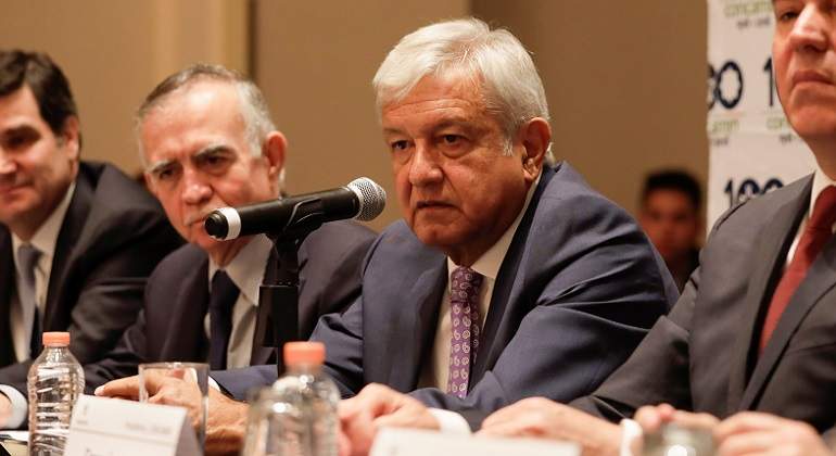 Romo-y-AMLO--Reuters.jpg