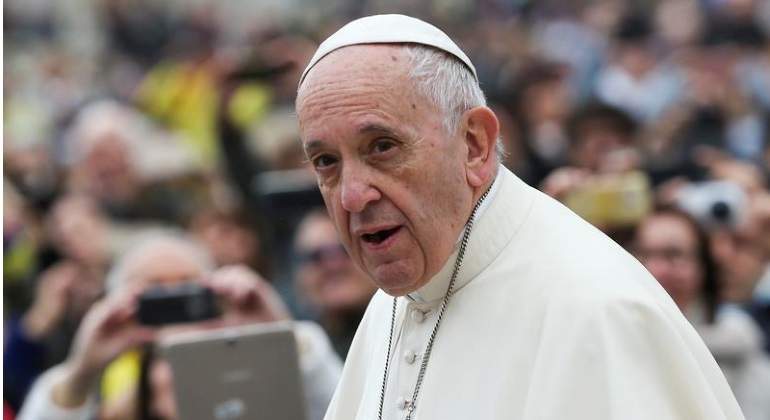 Regalan Lamborghini al Papa; lo subastará para ayudar a cristianos en Irak Regalan Lamborghini al Papa; lo subastará para ayudar a cristianos en Irak