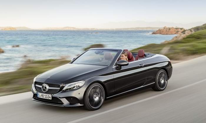 Mercedes-Benz-Clase-C-coupe-cabrio-2018-01.jpg