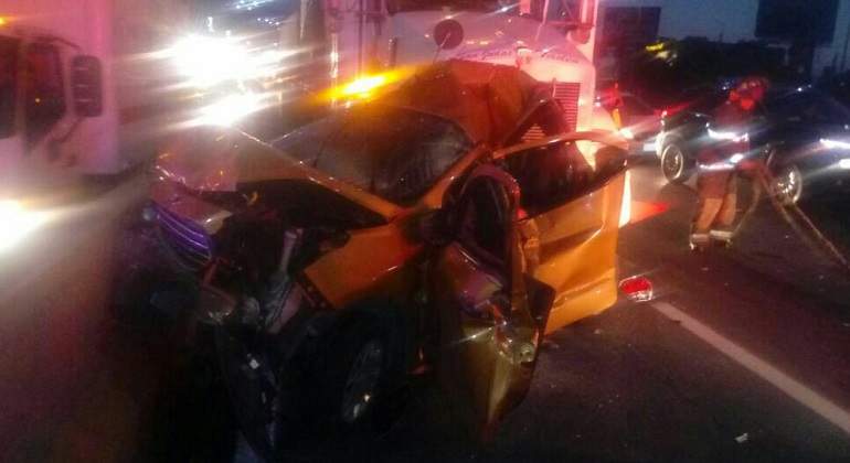 Fatal accidente deja un muerto y cuatro lesionados en México