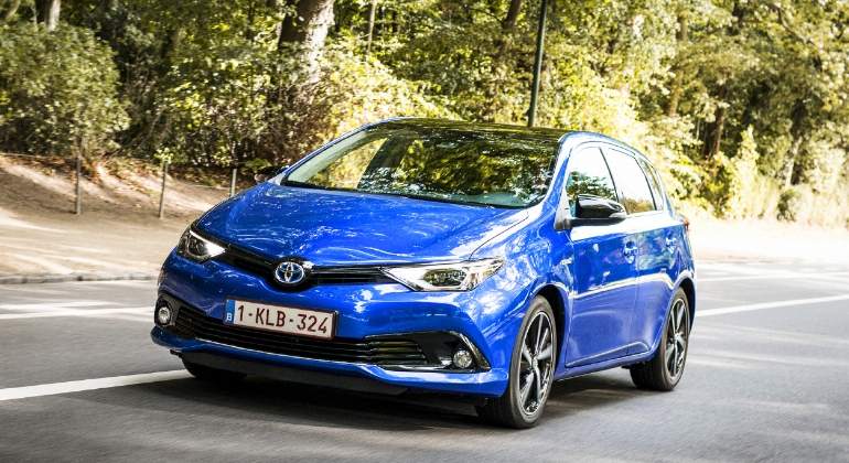 toyota-auris-gama-2019-01.jpg