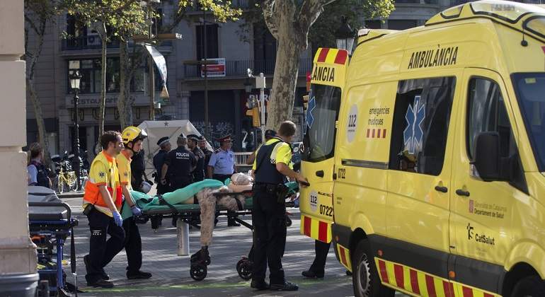 Un colombiano resultó herido en atentado terrorista en Barcelona, informó la Cancillería