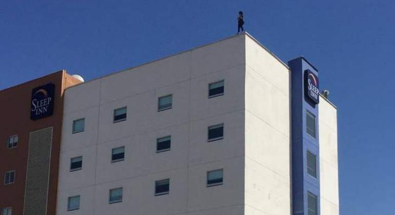 sUICIDA-EN-TIJUANA-YOUTUBE-770.jpg