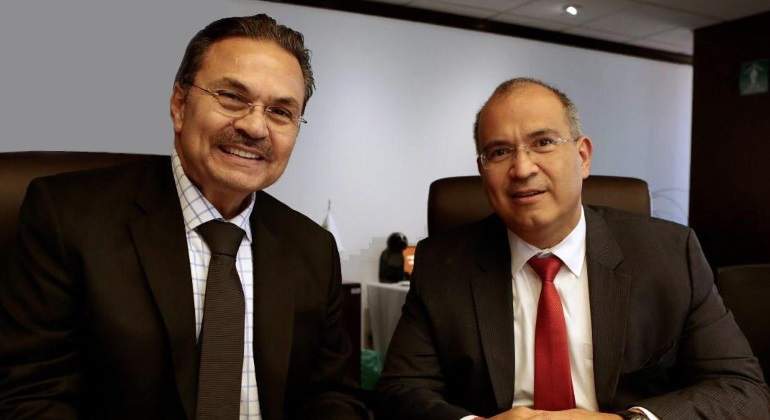 Octavio-Romero-Carlos-Trevino-Pemex-Tw-770.jpg