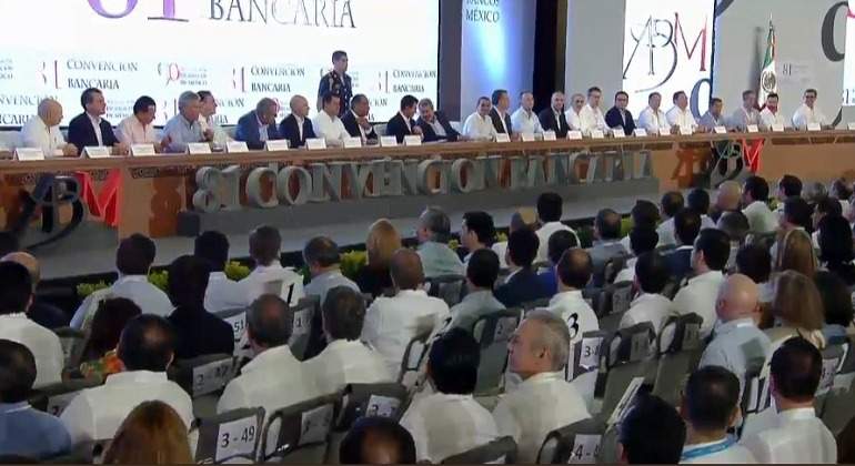 convencion-no-mujeres.jpeg