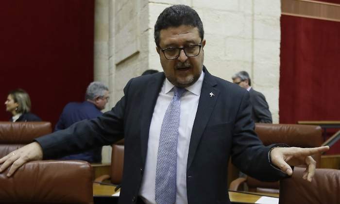 francisco-serrano-vox-parlamento-andaluz-efe.jpg