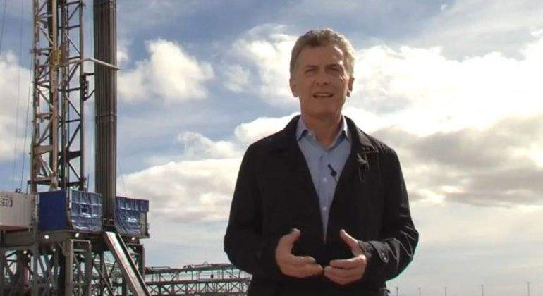 Mauricio-Macri-en-Vaca-Muerta.jpg