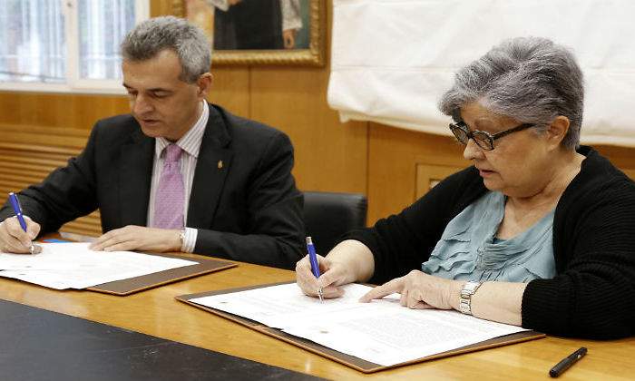 Firma-Convenio-USP-CEU_Fundacion-Pilares1111111111.jpg
