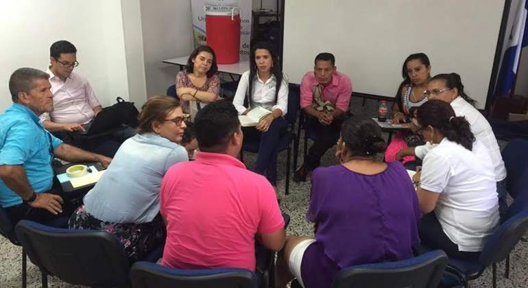 reuniones de paz