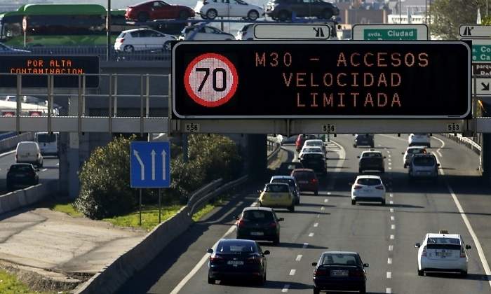 cartel-limite-velocidad-m30.jpg