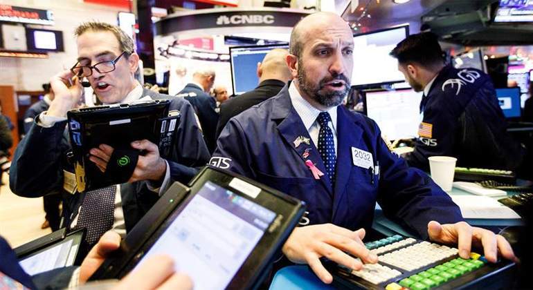 Wall-Street-Reuters-770.jpg