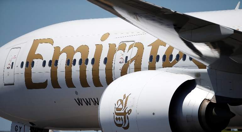 Aerolínea Emirates reduce vuelos a EU por medidas de Trump