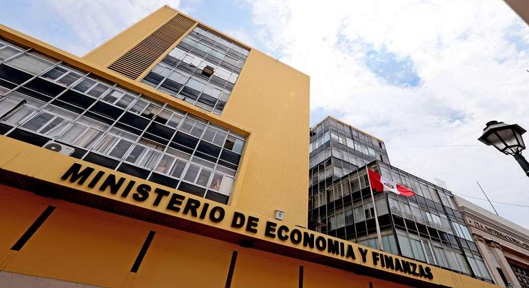 mef770x420.jpg