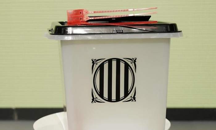 urna-referendum-cataluna-efe.jpg