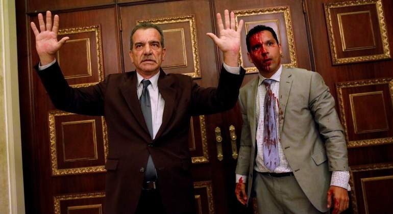 diputados-ataque-asamblea-venezuela-oposicion-reuters.jpg