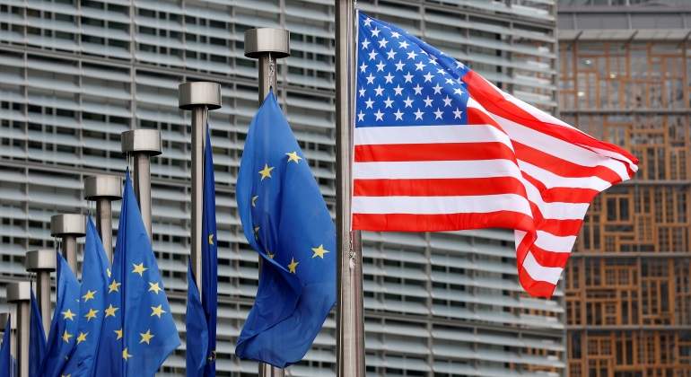 USA-UE-banderas-Reuters.jpg
