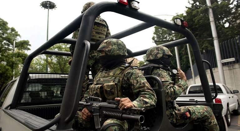 militares--770-420.jpg