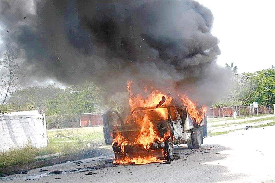 camioneta-lala.jpg