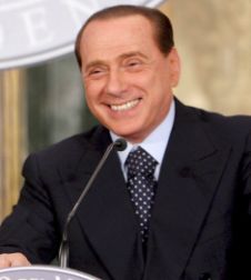 La hija de Berlusconi asegura que es "víctima de una barbarie legalizada"