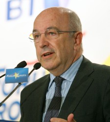 almunia-forum.jpg