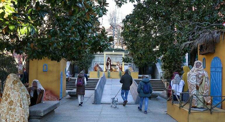 Varias de las figuras que conforman el Belén monumental de San Lorenzo de El Escorial