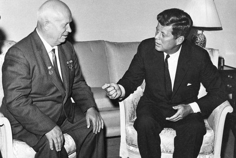 Reunión entre Jrushchov y Kennedy. Foto: Wikimedia Commons