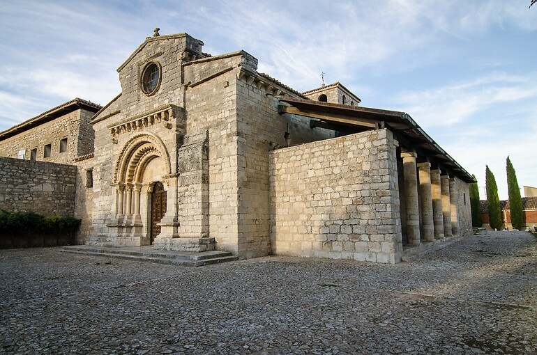 Fachada de la iglesia Morella Santa Maria en Castellón España