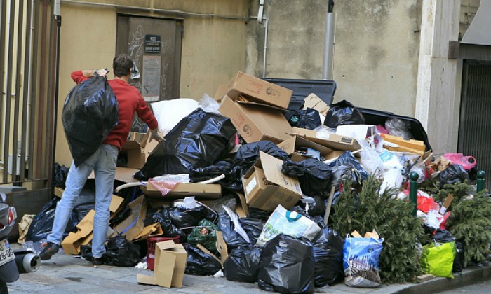 vertedero-bolsas.jpg