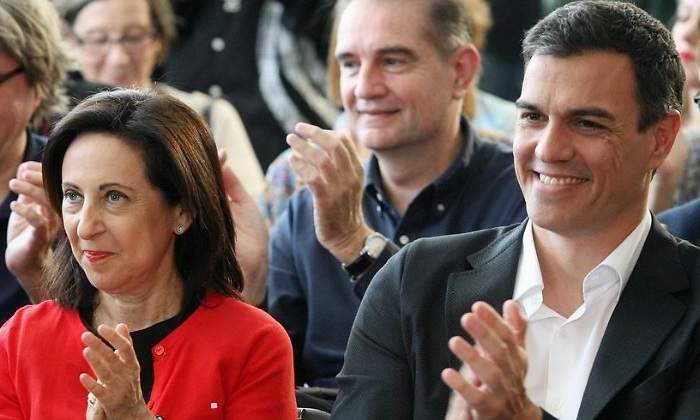 margarita-robles-pedro-sanchez-luis-moreno.jpg