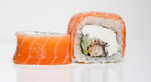 Sabias Que El Sushi De Salmon Es Un Invento Noruego Todo Surgio En Una Cena De Negocios En 1995 Eleconomista Es