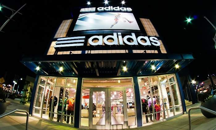 tienda-adidas-eeuu-pixabay.jpg
