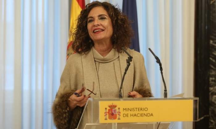 maria-jesus-montero-cartera-hacienda-nacho-martin.jpg