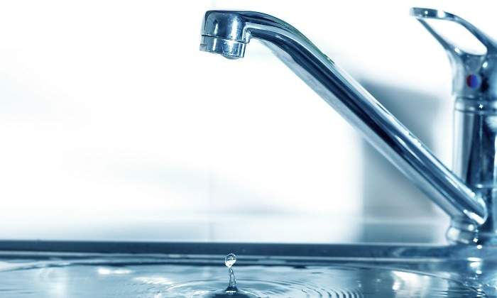agua-grifo-gota.jpg