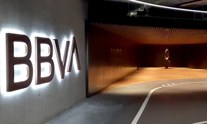 BBVA-logo-nuevo-pared-izquierda.jpg