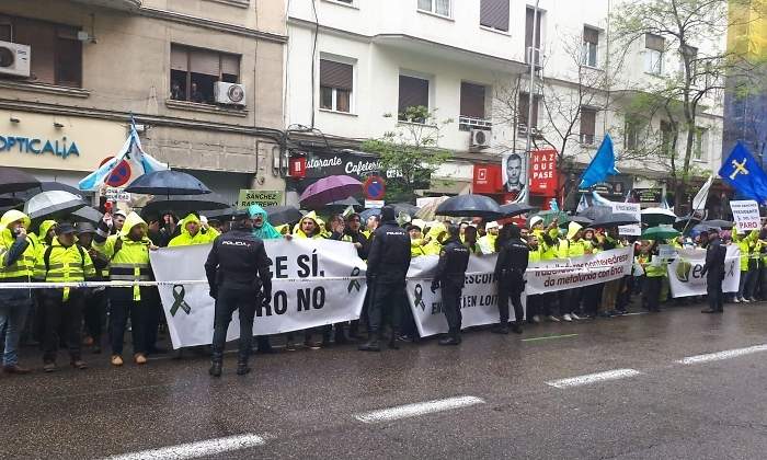 ence-manifestantes.jpg