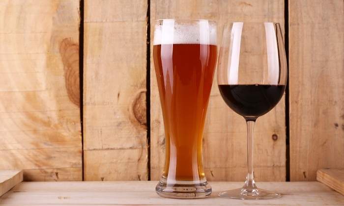 cervea-vs-vino-dreamstime.jpg