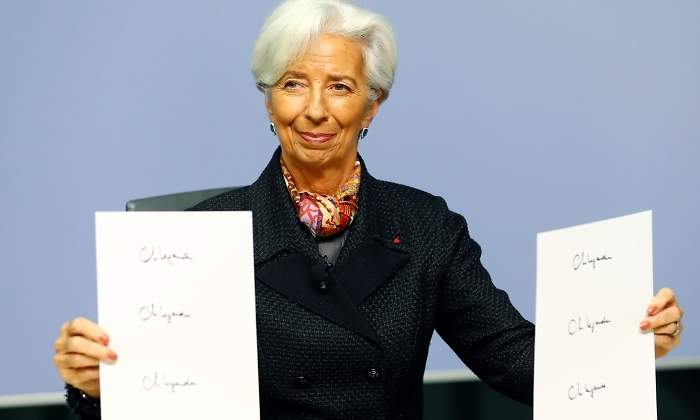 lagarde-papeles.jpg