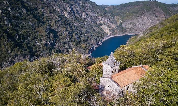 ribeira-sacra-1-Andres-Garcia-Martin-Dreamstime.jpg