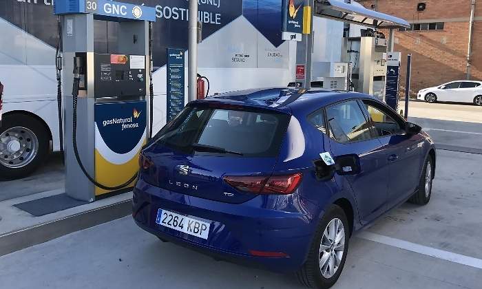 seat-leon-gnc.jpg