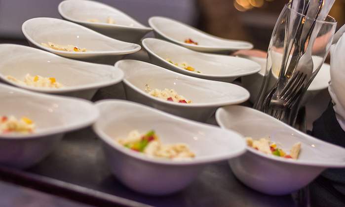 comida-eventos-dreamstime.jpg